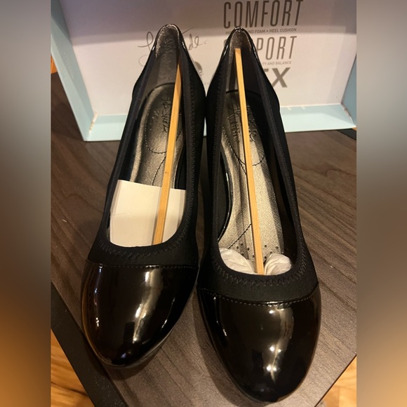 LifeStride Juliana Black Stretch Wedge 7.5 M - Picture 6 of 10